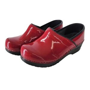 Sanita Red Patent Leather Clogs Slip On Danish Shoes Women's Size 36